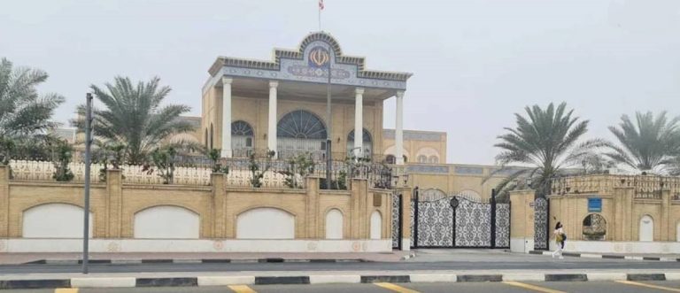 عکس سفارت ایران در دبی