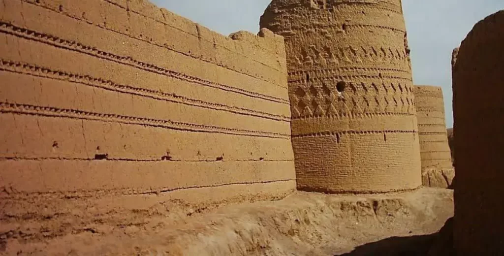 قلعه کرشاهی آران و بیدگل